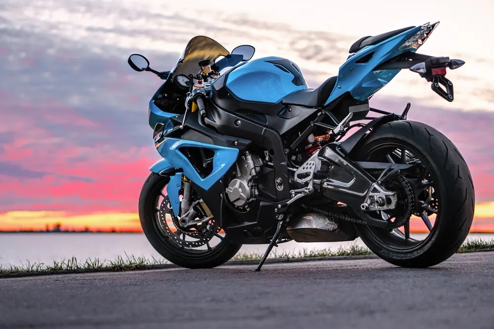 THE ALL NEW BMW S1000RR… AND WHY IT COULD CONQUER THE WORLD