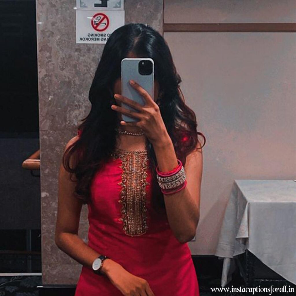 Instagram Beautiful Girls Mobile Hidden Face Mirror Selfies - shoutoutly-nextbuild.com.vn